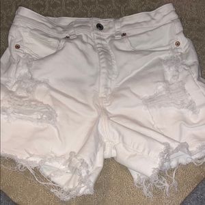 Size 6 American Eagle Mom Shorts